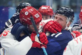 (BEIJING2022)CHINA-BEIJING-OLYMPIC WINTER GAMES-ICE HOCKEY-MEN'S GOLD MEDAL GAME-FIN VS ROC (CN)