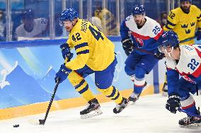 (BEIJING2022)CHINA-BEIJING-OLYMPIC WINTER GAMES-ICE HOCKEY-MEN'S BRONZE MEDAL GAME-SWE VS SVK (CN)