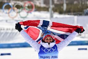 (XHTP)(BEIJING2022)CHINA-ZHANGJIAKOU-OLYMPIC WINTER GAMES-CROSS-COUNTRY SKIING-WOMEN'S 30KM MASS START FREE (CN)