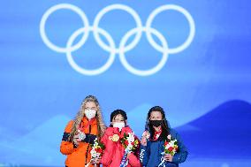(BEIJING2022)CHINA-BEIJING-OLYMPIC WINTER GAMES-AWARDING CEREMONY-SPEED SKATING-WOMEN'S 1,000M