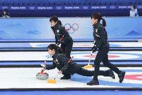 (BEIJING2022)CHINA-BEIJING-OLYMPIC WINTER GAMES-CURLING-WOMEN'S GOLD MEDAL GAME-JPN VS GBR (CN)