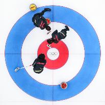 (XHTP)(BEIJING2022)CHINA-BEIJING-OLYMPIC WINTER GAMES-CURLING-WOMEN'S GOLD MEDAL GAME-JPN VS GBR(CN)