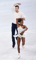 (BEIJING2022)CHINA-BEIJING-OLYMPIC WINTER GAMES-FIGURE SKATING-PAIR SKATING-SHORT PROGRAM (CN)