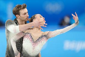 (BEIJING2022)CHINA-BEIJING-OLYMPIC WINTER GAMES-FIGURE SKATING-PAIR SKATING-SHORT PROGRAM (CN)