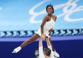 (BEIJING2022)CHINA-BEIJING-WINTER OLYMPIC GAMES-FIGURE SKATING-PAIR SKATING-SHORT PROGRAM (CN)