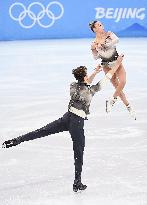 (BEIJING2022)CHINA-BEIJING-OLYMPIC WINTER GAMES-FIGURE SKATING-PAIR SKATING-SHORT PROGRAM (CN)