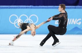 (BEIJING2022)CHINA-BEIJING-OLYMPIC WINTER GAMES-FIGURE SKATING-PAIR SKATING-SHORT PROGRAM (CN)