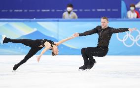 (BEIJING2022)CHINA-BEIJING-OLYMPIC WINTER GAMES-FIGURE SKATING-PAIR SKATING-SHORT PROGRAM (CN)