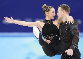 (BEIJING2022)CHINA-BEIJING-OLYMPIC WINTER GAMES-FIGURE SKATING-PAIR SKATING-SHORT PROGRAM (CN)