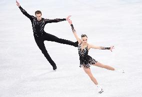 (BEIJING2022)CHINA-BEIJING-OLYMPIC WINTER GAMES-FIGURE SKATING-PAIR SKATING-SHORT PROGRAM (CN)