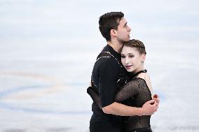 (BEIJING2022)CHINA-BEIJING-OLYMPIC WINTER GAMES-FIGURE SKATING-PAIR SKATING-SHORT PROGRAM (CN)