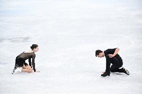 (BEIJING2022)CHINA-BEIJING-OLYMPIC WINTER GAMES-FIGURE SKATING-PAIR SKATING-SHORT PROGRAM (CN)