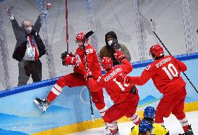 (BEIJING2022)CHINA-BEIJING-OLYMPIC WINTER GAMES-ICE HOCKEY-MAN'S PLAY-OFF SEMIFINAL-ROC VS SWE (CN)