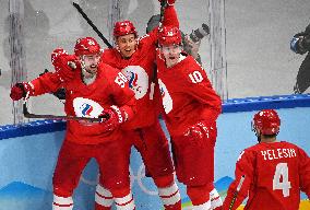 (BEIJING2022)CHINA-BEIJING-OLYMPIC WINTER GAMES-ICE HOCKEY-MAN'S PLAY-OFF SEMIFINAL-ROC VS SWE (CN)