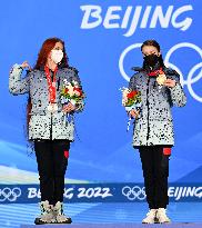 (BEIJING2022)CHINA-BEIJING-OLYMPIC WINTER GAMES-AWARDING CEREMONY-FIGURE SKATING WOMEN SINGLE SKATING (CN)