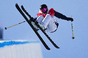 (XHTP)(BEIJING2022)CHINA-ZHANGJIAKOU-OLYMPIC WINTER GAMES-FREESTYLE SKIING-WOMEN'S FREESKI HALFPIPE-FINAL (CN)