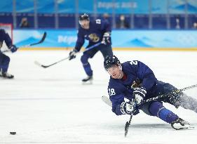 (XHTP)(BEIJING2022)CHINA-BEIJING-OLYMPIC WINTER GAMES-ICE HOCKEY-MAN'S PLAY-OFF SEMIFINAL-FIN VS SVK (CN)