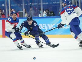 (BEIJING2022)CHINA-BEIJING-OLYMPIC WINTER GAMES-ICE HOCKEY-MAN'S PLAY-OFF SEMIFINAL-FIN VS SVK (CN)