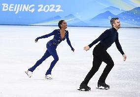 (BEIJING2022)CHINA-BEIJING-OLYMPIC WINTER GAMES-FIGURE SKATING-PAIR SKATING-FREE SKATING (CN)