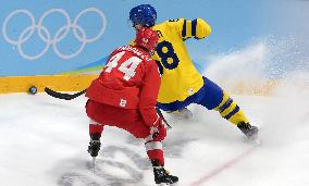 (BEIJING2022)CHINA-BEIJING-OLYMPIC WINTER GAMES-ICE HOCKEY-MAN'S PLAY-OFF SEMIFINAL-ROC VS SWE (CN)