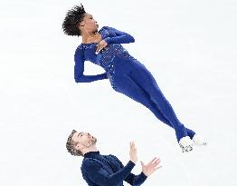 (BEIJING2022)CHINA-BEIJING-OLYMPIC WINTER GAMES-FIGURE SKATING-PAIR SKATING-FREE SKATING (CN)