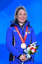 (BEIJING2022)CHINA-BEIJING-OLYMPIC WINTER GAMES-AWARDING CEREMONY-SPEED SKATING (CN)