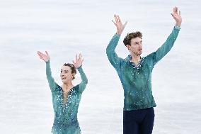 (BEIJING2022)CHINA-BEIJING-OLYMPIC WINTER GAMES-FIGURE SKATING-PAIR SKATING-FREE SKATING (CN)