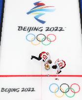 (BEIJING2022)CHINA-BEIJING-OLYMPIC WINTER GAMES-CURLING-WOMEN'S BRONZE MEDAL GAME-SWE VS SUI (CN)