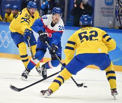 (BEIJING2022)CHINA-BEIJING-OLYMPIC WINTER GAMES-ICE HOCKEY-MAN'S BRONZE MEDAL GAME -SWE VS SVK(CN)