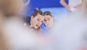 (BEIJING2022)CHINA-BEIJING-OLYMPIC WINTER GAMES-CURLING-WOMEN'S BRONZE MEDAL GAME-SWE VS SUI (CN)