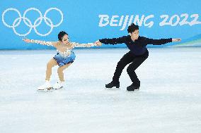(BEIJING2022)CHINA-BEIJING-OLYMPIC WINTER GAMES-FIGURE SKATING-PAIR SKATING-FREE SKATING (CN)