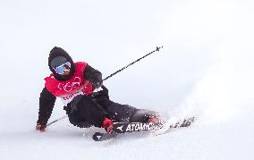 (BEIJING2022)CHINA-ZHANGJIAKOU-OLYMPIC WINTER GAMES-FREESTYLE SKIING-MEN'S FREESKI HALFPIPE-FINAL(CN)