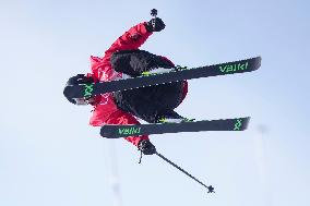 (XHTP)(BEIJING2022)CHINA-ZHANGJIAKOU-OLYMPIC WINTER GAMES-FREESTYLE SKIING-MEN'S FREESKI HALFPIPE-FINAL(CN)