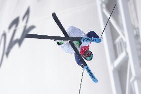 (BEIJING2022)CHINA-ZHANGJIAKOU-OLYMPIC WINTER GAMES-FREESTYLE SKIING-MEN'S FREESKI HALFPIPE-FINAL(CN)