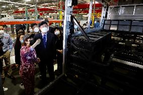 U.S.-LANCASTER-CHINESE AMBASSADOR-BYD-VISIT