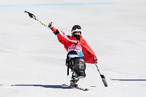 (SP)CHINA-BEIJING-WINTER PARALYMPICS-ALPINE SKIING-WOMEN'S DOWNHILL SITTING(CN)