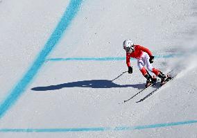 (SP)CHINA-BEIJING-WINTER PARALYMPICS-ALPINE SKIING-WOMEN'S DOWNHILL-STANDING (CN)