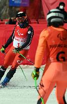 (SP)CHINA-BEIJING-WINTER PARALYMPICS-ALPINE SKIING-MEN'S DOWNHILL-VISION IMPAIRED (CN)