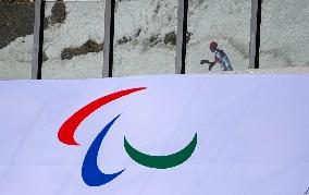 (SP)CHINA-ZHANGJIAKOU-WINTER PARALYMPICS-BIATHLON-WOMEN'S SPRINT STANDING (CN)