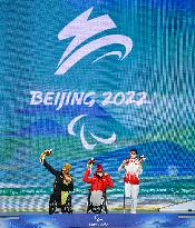 (SP)CHINA-BEIJING-BEIJING 2022 WINTER PARALYMPICS-ALPINE SKIING-WOMEN'S DOWNHILL-SITTING-AWARDING CEREMONY(CN)