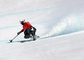 (SP)CHINA-BEIJING-WINTER PARALYMPICS-PARA ALPINE SKIING-WOMEN'S DOWNHILL SITTING (CN)