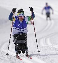 (SP)CHINA-ZHANGJIAKOU-WINTER PARALYMPICS-PARA CROSS-COUNTRY SKIING -WOMEN'S LONG DISTANCE SITTING(CN)