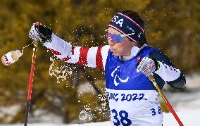 (SP)CHINA-ZHANGJIAKOU-WINTER PARALYMPICS-PARA CROSS-COUNTRY SKIING -WOMEN'S LONG DISTANCE SITTING(CN)