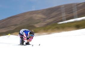 (SP)CHINA-ZHANGJIAKOU-WINTER PARALYMPICS-PARA CROSS-COUNTRY SKIING -WOMEN'S LONG DISTANCE SITTING(CN)