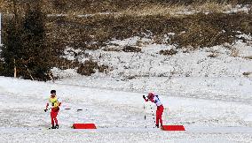 (SP)CHINA-ZHANGJIAKOU-WINTER PARALYMPICS-PARA CROSS-COUNTRY SKIING -WOMEN'S LONG DISTANCE CLASSIC VISION IMPAIRED(CN)