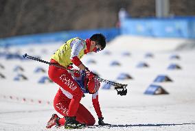 (SP)CHINA-ZHANGJIAKOU-WINTER PARALYMPICS-PARA CROSS-COUNTRY SKIING -WOMEN'S LONG DISTANCE CLASSIC VISION IMPAIRED(CN)