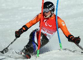 (SP)CHINA-BEIJING- WINTER PARALYMPICS-ALPINE SKIING-MEN'S SUPER COMBINED-SITTING(CN)