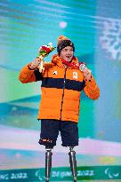 (SP)CHINA-BEIJING-WINTER PARALYMPICS-ALPINE SKIING-MEN'S SUPER COMBINED SITTING-AWARDING CEREMONY(CN)