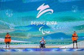(SP)CHINA-BEIJING-WINTER PARALYMPICS-ALPINE SKIING-MEN'S SUPER COMBINED SITTING-AWARDING CEREMONY (CN)