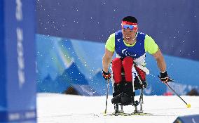 (SP)CHINA-ZHANGJIAKOU-WINTER PARALYMPICS-PARA CROSS-COUNTRY SKIING-MEN'S SPRINT SITTING FINAL (CN)